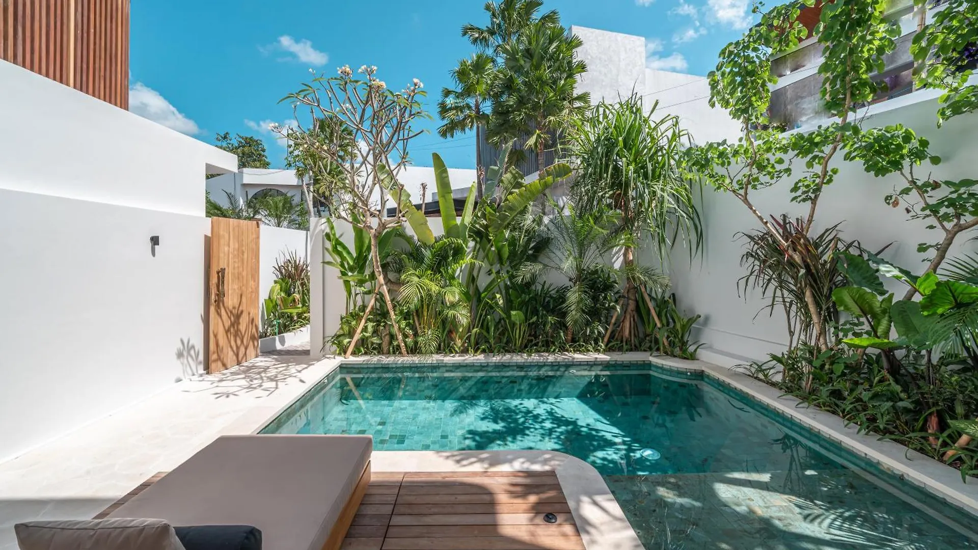Villa Moana - Incredible 2Br Villa Next To The Beach In Canggu