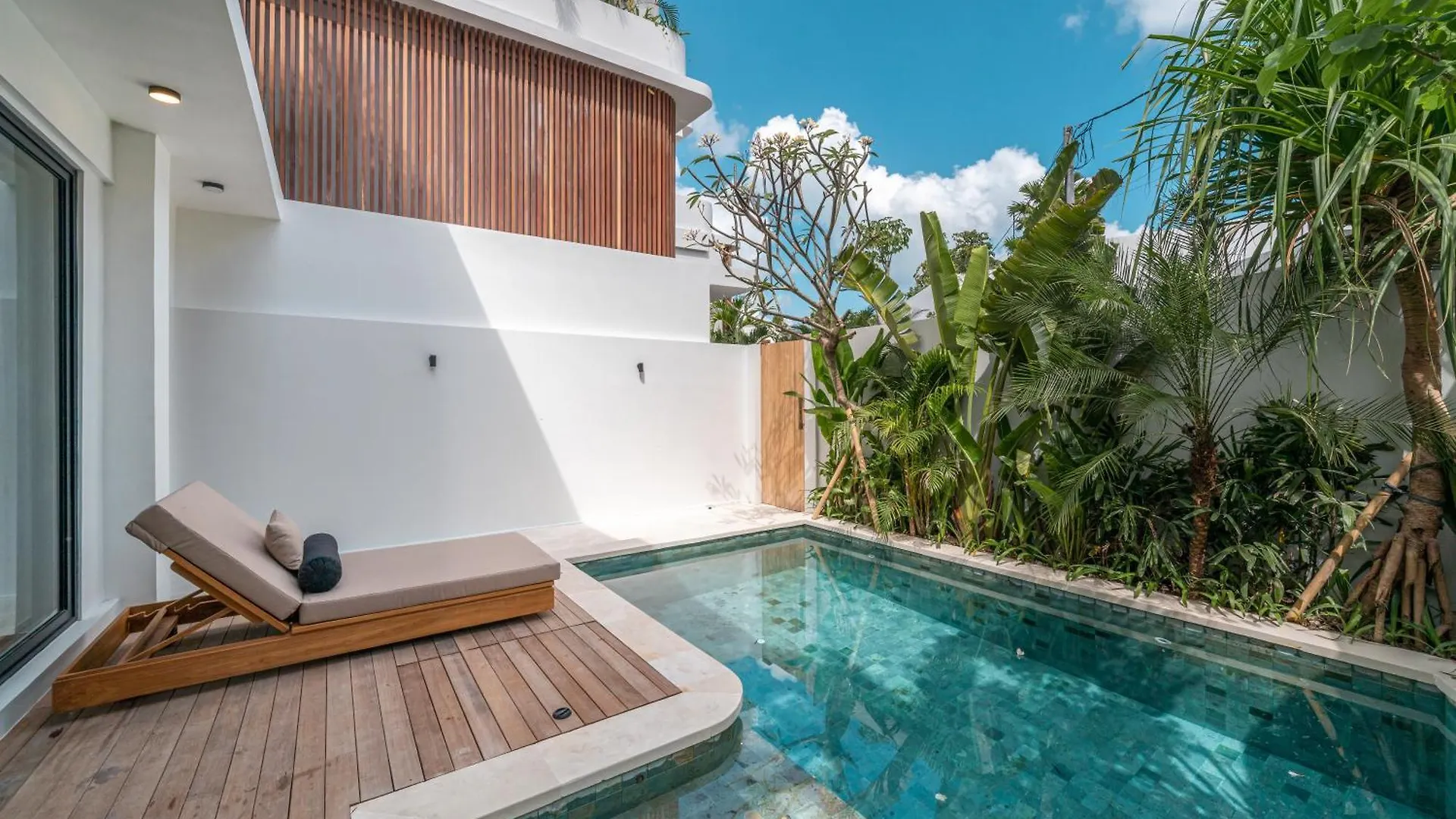 Villa Moana - Incredible 2Br Villa Next To The Beach In Canggu