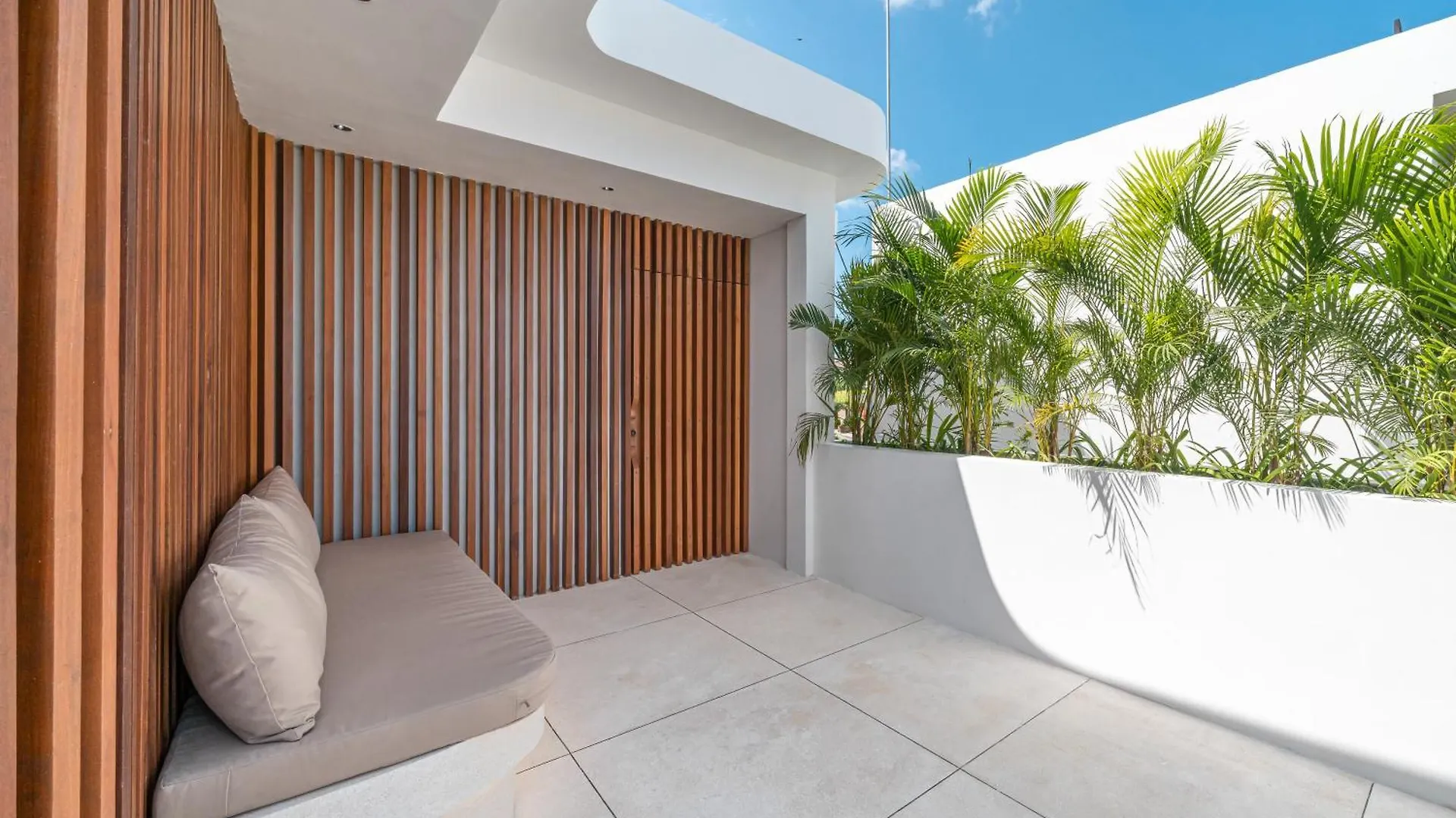 Villa Moana - Incredible 2Br Villa Next To The Beach In Canggu 0*, Canggu (Bali)